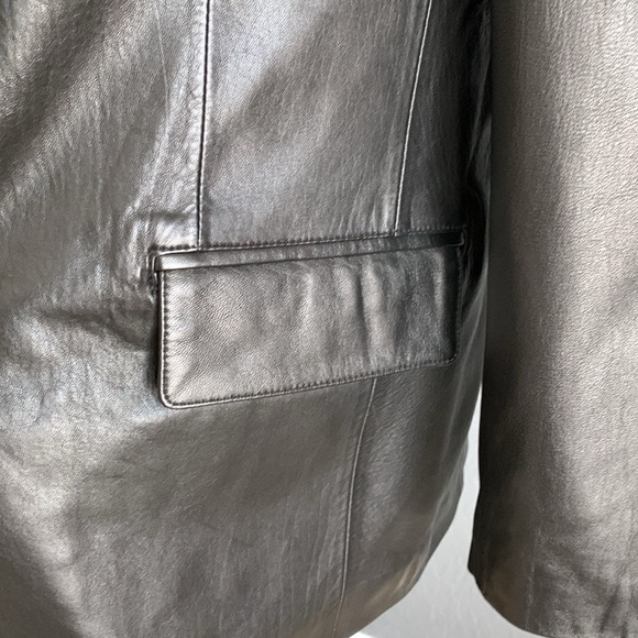 Genuine leather jacket - Picture 5 of 7